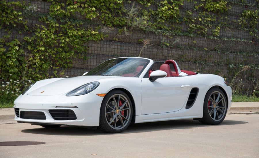  Porsche 718 Boxster S 2016 года  (NA) (фото 12 из 31)
